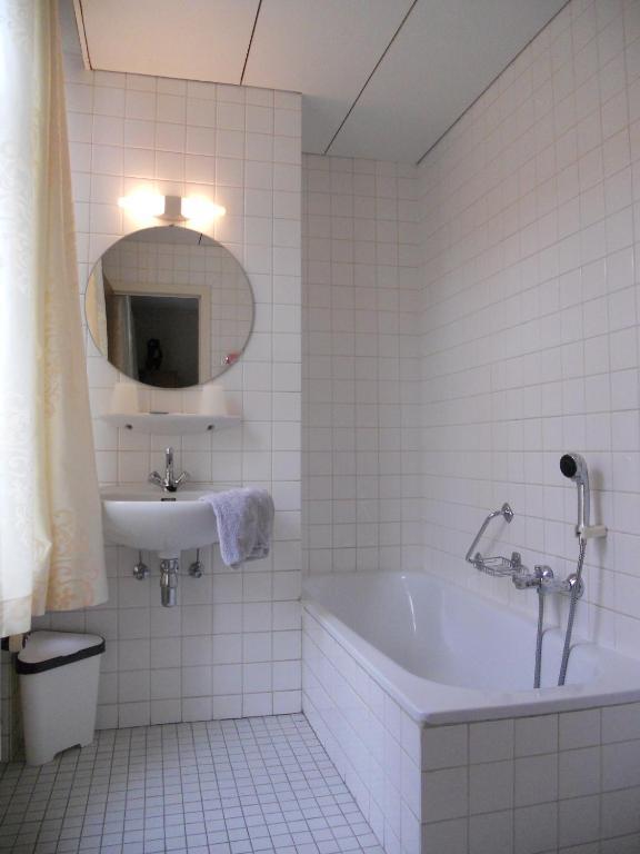 Hotel Ten Putte Гистел Номер фото
